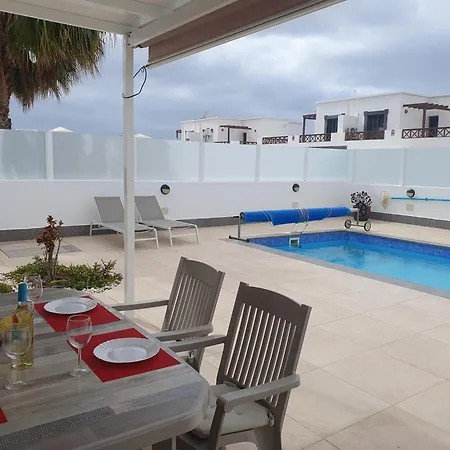 Varela Lo House Con Piscina Privada Hébergement de vacances *